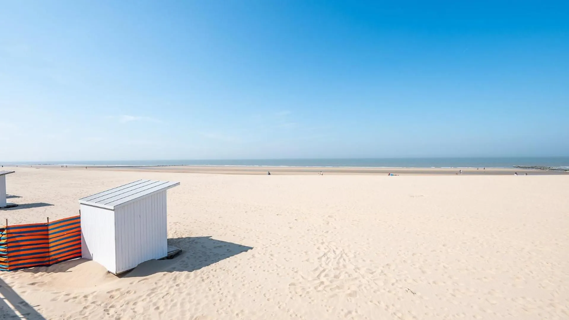 Perfectly Situated 2Br Apartment Near The Beach Ostend