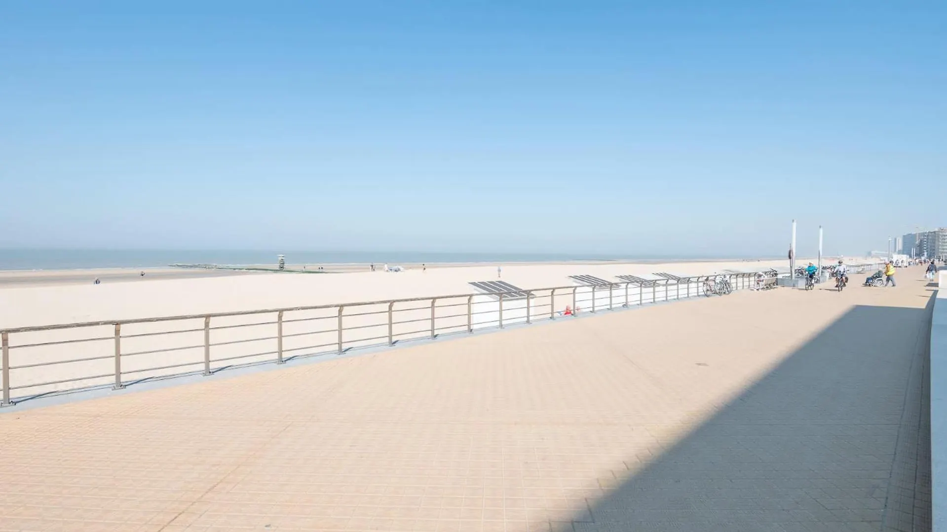 Perfectly Situated 2Br Apartment Near The Beach Ostend Belgium