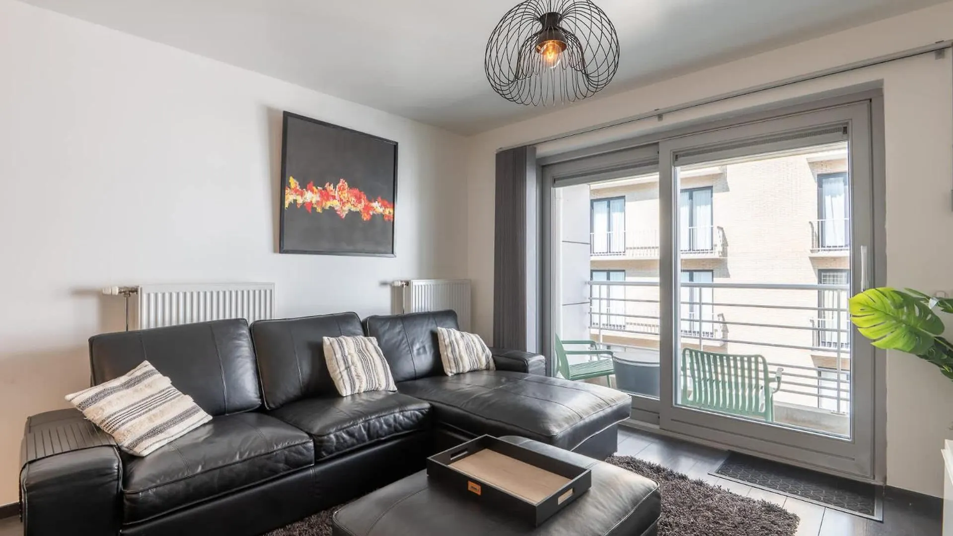 Perfectly Situated 2Br Apartment Near The Beach Ostend